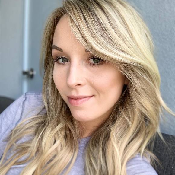 Meet your Posher, Kelsey - Picture 1 of 1